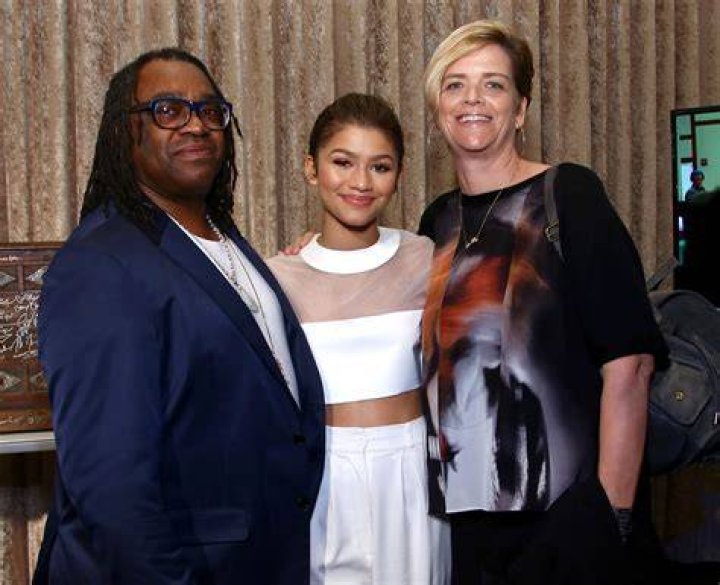 Zendaya&rsquo;s Parents Facts About Her Mother & Father Hollywood Life